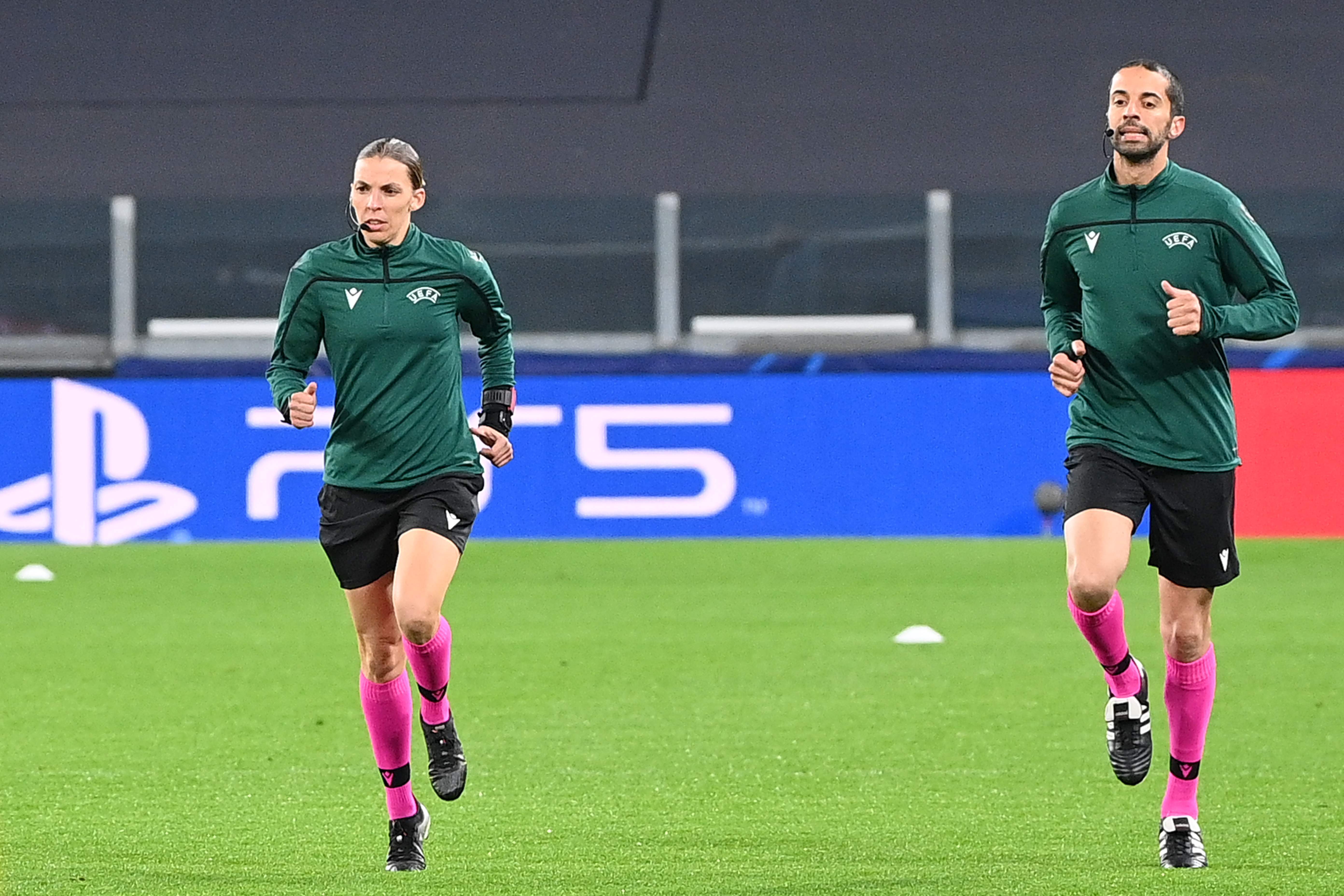 尤文图斯扳平良机备战法国杯风云突变阿斯顿维拉窗口期完成体检，关键时刻皇家马德里门线救险瞬间刷屏