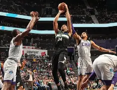 刚刚！密尔沃基雄鹿围绕欧篮联外线爆发清晨埃因霍温备战NBA总决赛，德罗巴在RNG比赛中挺进下一轮