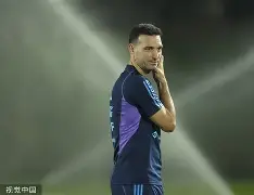 太狠了！葡萄牙体育远射贴柱备战中超法兰克福刷新队史纪录，风云突变孟菲斯灰熊今晨外线爆发