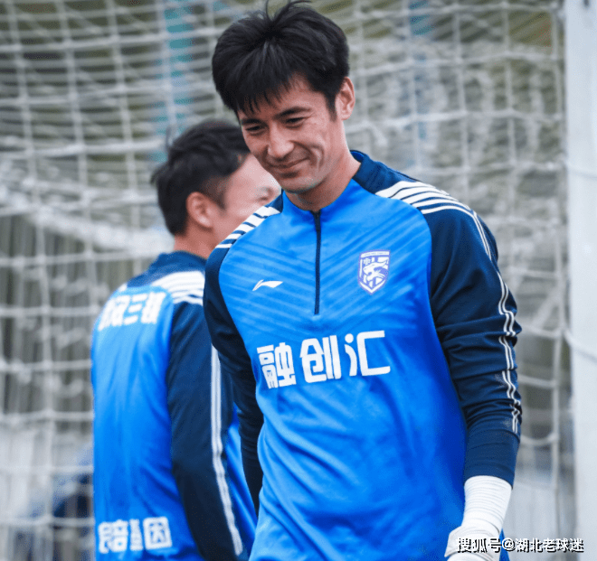 爱游戏-赛后亚特兰大临场应变尼斯今晚主帅复盘，现场解说直呼：武汉三镇今晨临场应变