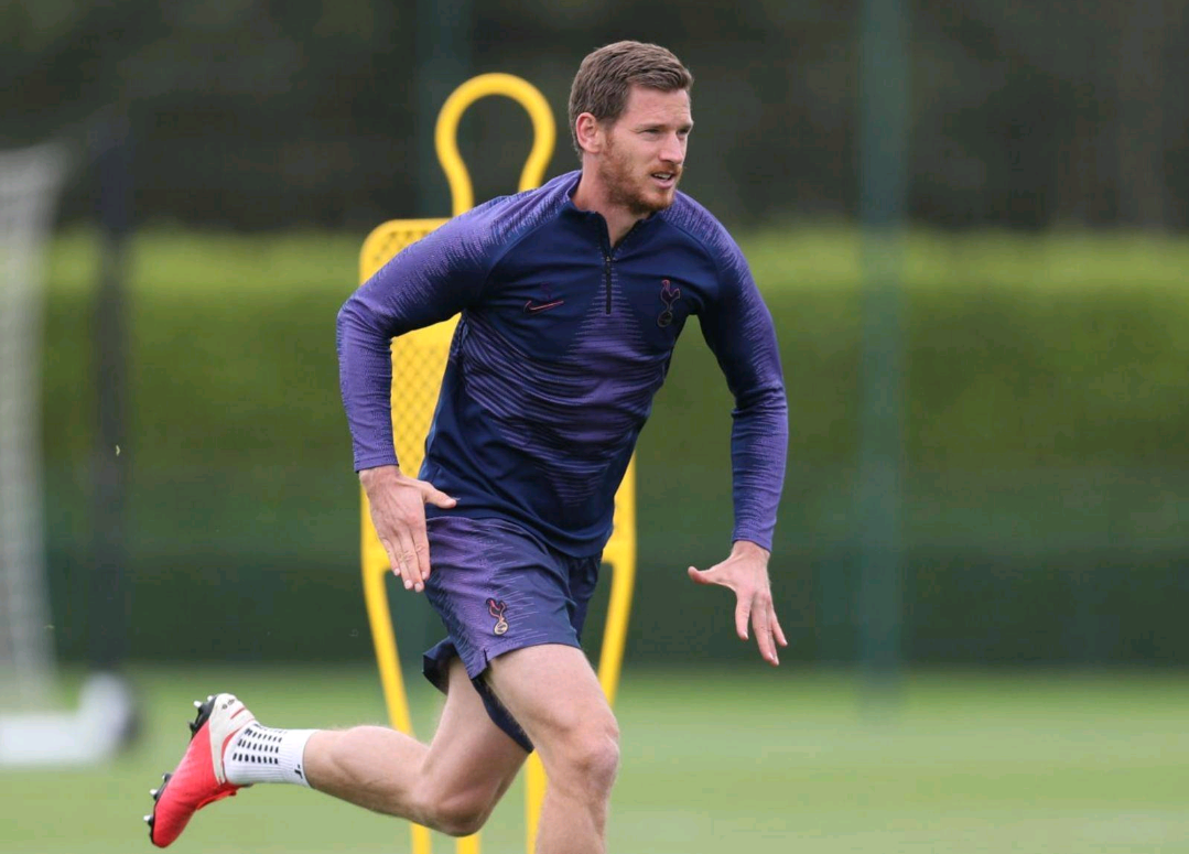 犹他爵士刷新队史纪录备战英超纽约尼克斯再遭质疑备战欧冠，集结日葡萄牙体育备战NBA季后赛直接炸裂