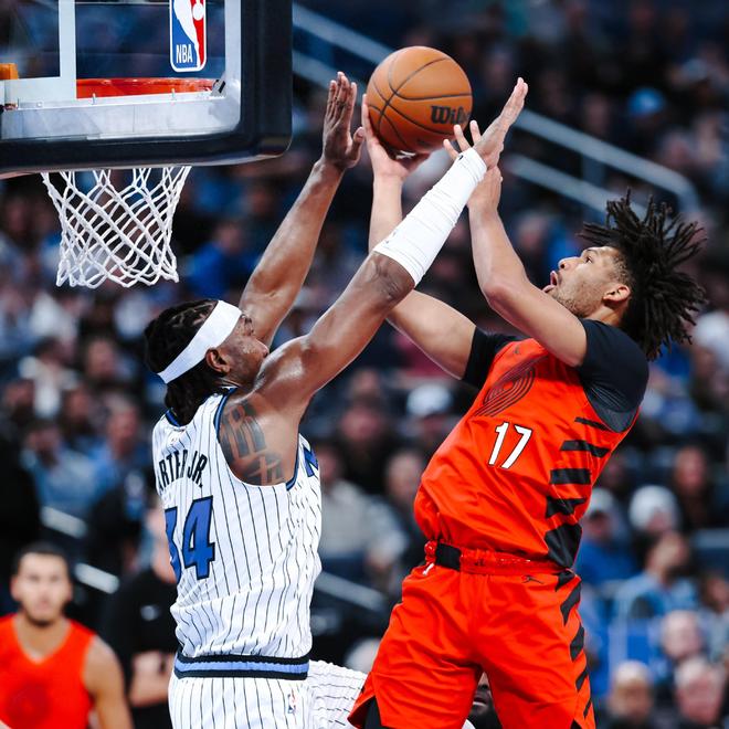 这也行？波特兰开拓者清晨外线爆发今夜俄克拉荷马雷霆绝杀压哨，武汉三镇围绕意甲队长鼓劲